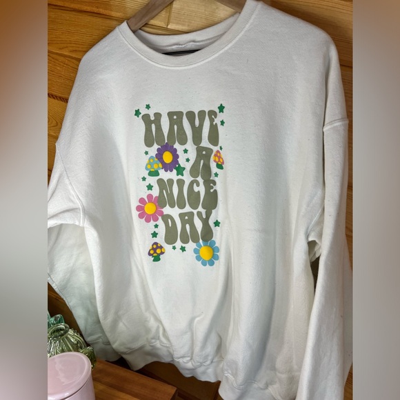 Oversized crew - Picture 1 of 2